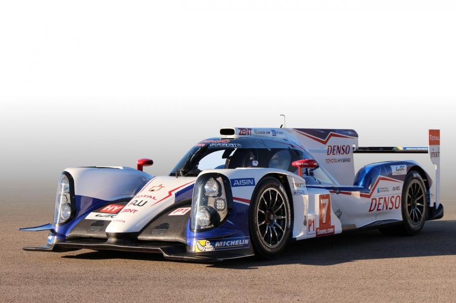  Toyota TS040 Hybrid 2014 года  (фото 51 из 55)